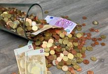 co wpływa na kurs walut?